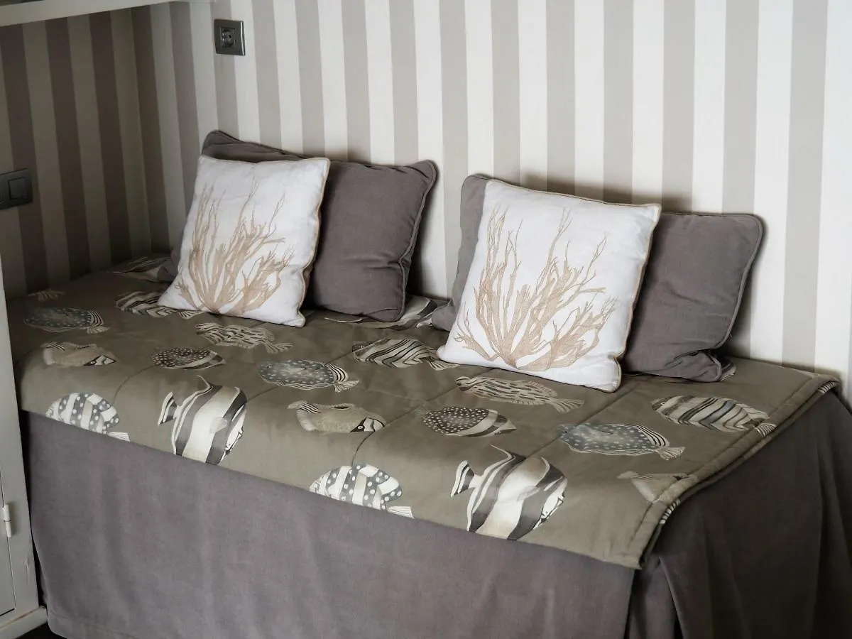 Apartamento frente al mar en la mejor ubicación de Calella Calella De Palafrugell España